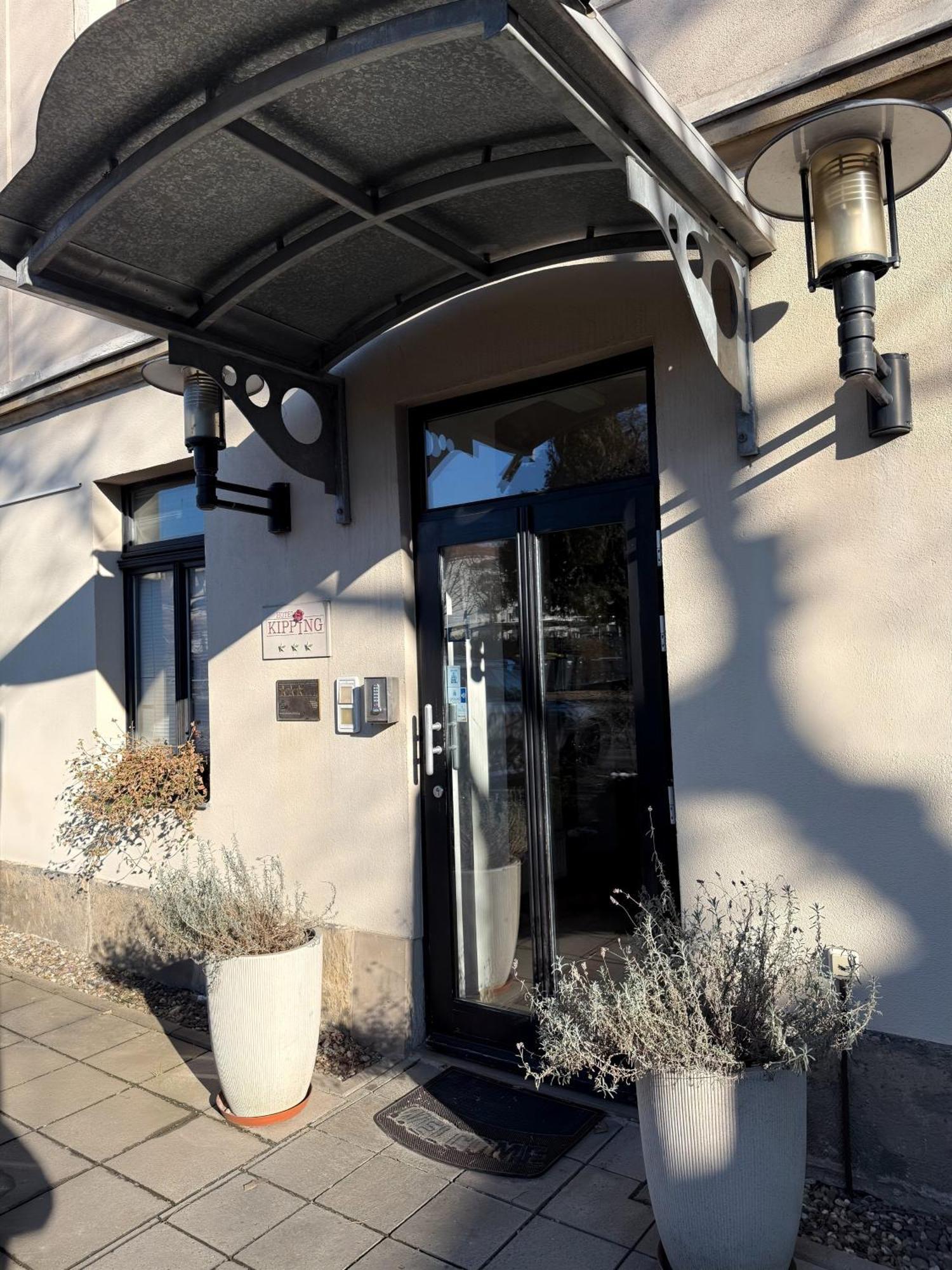 Hotel Villa Kipping Am Hauptbahnhof Dresda Exterior foto