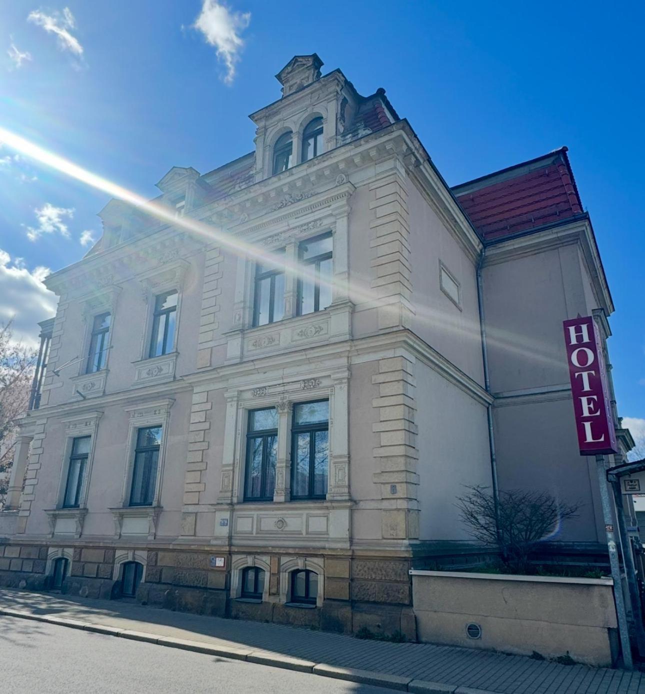 Hotel Villa Kipping Am Hauptbahnhof Dresda Exterior foto